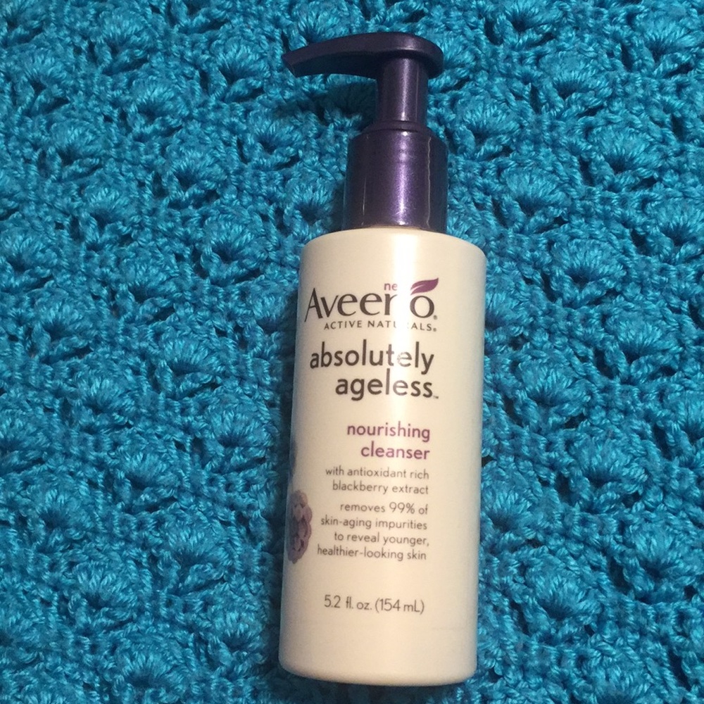 Aveeno absolutely ageless